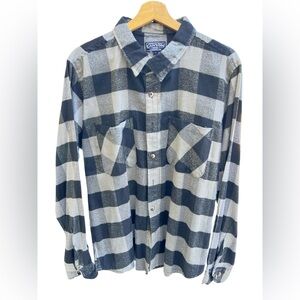 Canyon Men's Navy and White Plaid Button-Down Shirt